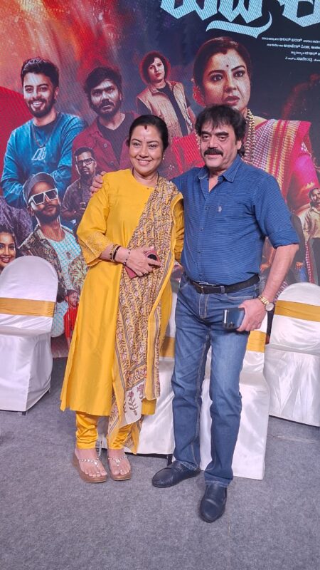 Shashikumar Tara Rudravathara producer Premanand Gavas at film launch