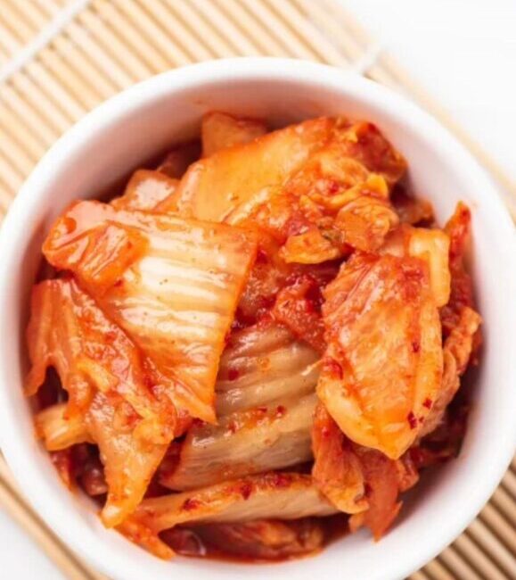 Ganji and kimchi probiotics for gut health in traditional bowls