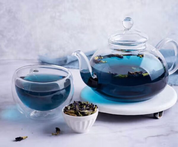 Blue Tea Benefits: Is This Vibrant Herbal Drink Really Worth the Hype? Blue tea benefits shown with butterfly pea flower tea cup