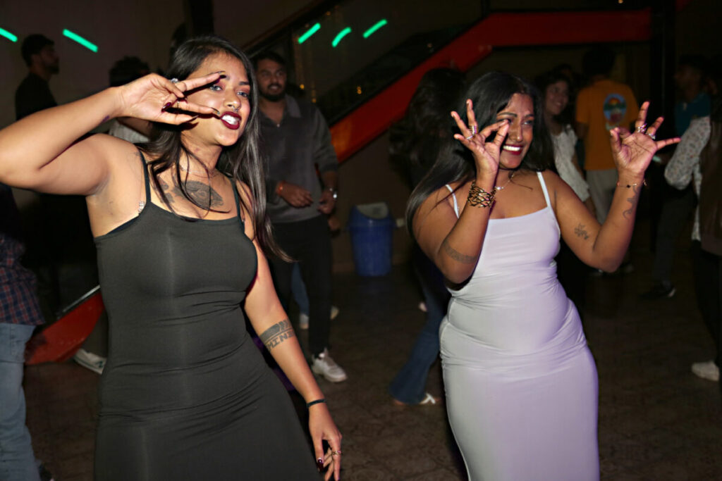 Social media posts from guests at Budbee Friday night