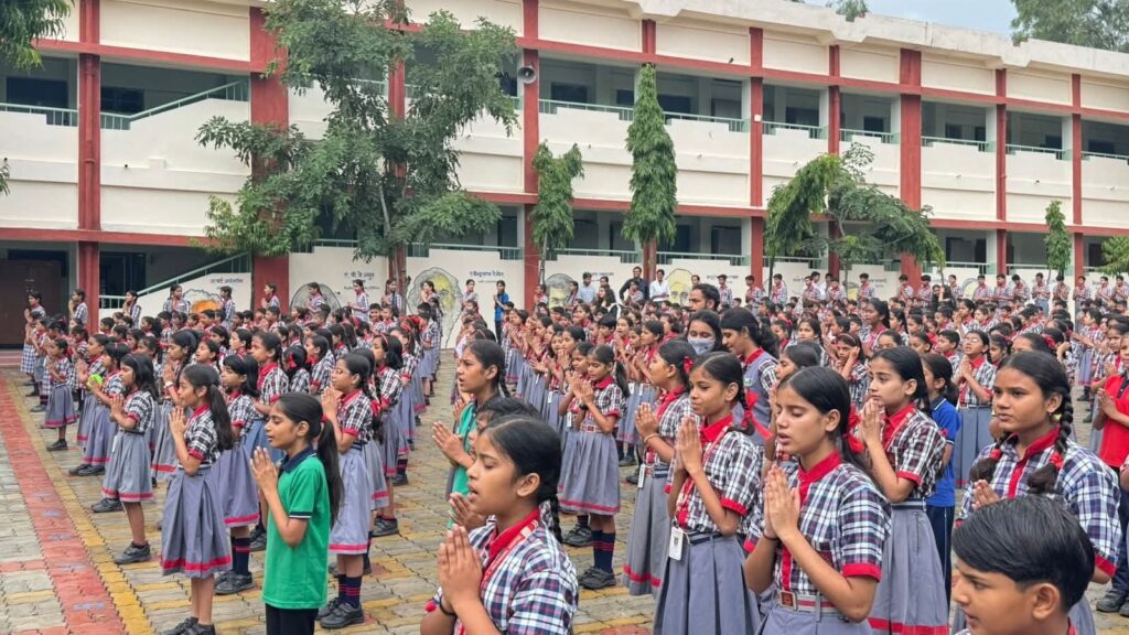 Kendriya Vidyalaya Kannada NEP Implementation Falters Across Karnataka NEP 2020 document highlighting three-language formula