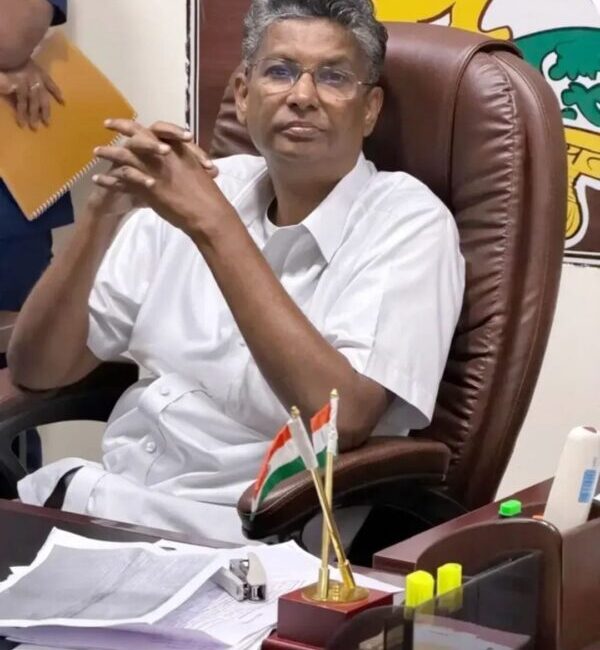 Satish Jarkiholi AHINDA Leadership: The Emerging Face of Karnataka's Social Justice Politics Congress party symbol alongside AHINDA representation graphic