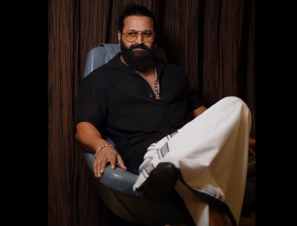 Akshaye Khanna 2025 Film Performances: Actor Outshines Rishab Shetty & Vicky Kaushal Akshaye Khanna’s intense close-up from a 2025 movie