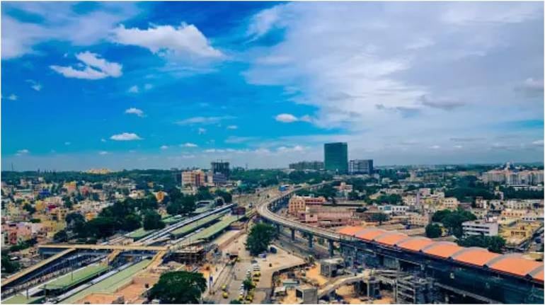 Bengaluru’s Growth Shifts to Emerging Residential Corridors Aerial view of residential development along Sarjapur Road, a key Bengaluru emerging residential corridor.