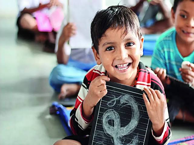 Contrasting images of a CBSE and a state syllabus school in Karnataka, highlighting the equity debate.