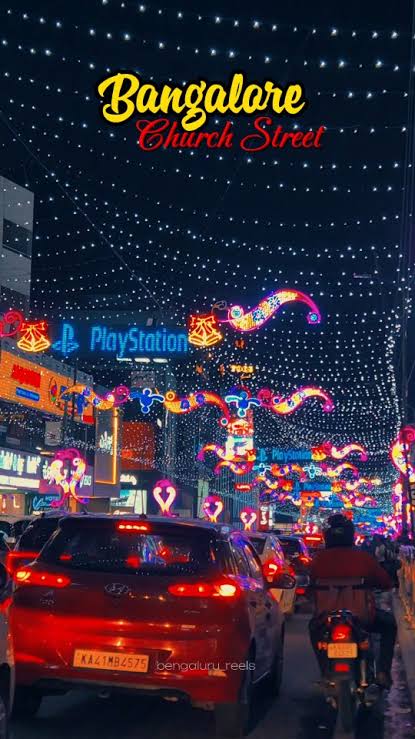 Crowded dining area in a Bengaluru restaurant during the busy Christmas season.