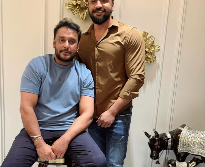 Dhanveerah Reaffirms Support for Darshan and Vijayalakshmi Amid Ongoing Controversy Actor Dhanveerah's social media post showing support for Darshan and Vijayalakshmi.