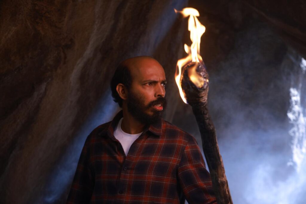 The official teaser poster for the film Rakkasapuradhol.