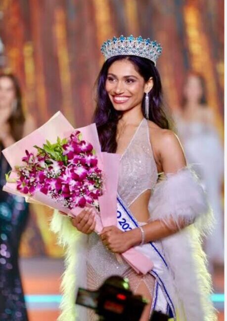 Miss Diva by Avani Kakekocchhi Celebrates Grand Launch with Elegance The elegant interior and décor at the Miss Diva launch event.