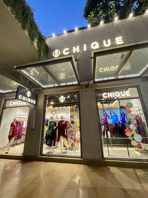 The grand interior of the new Chique flagship store at Phoenix Mall, Bengaluru.