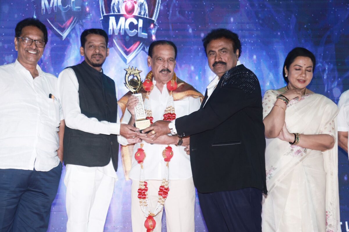 Trophy of the Maharani Cricket League unveiled by prominent personalities from Sandalwood